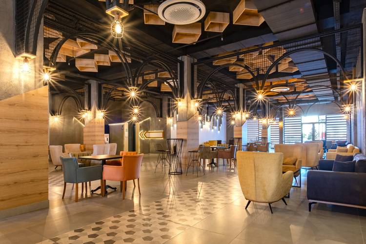 Grand Kolibri Prestige Hotel