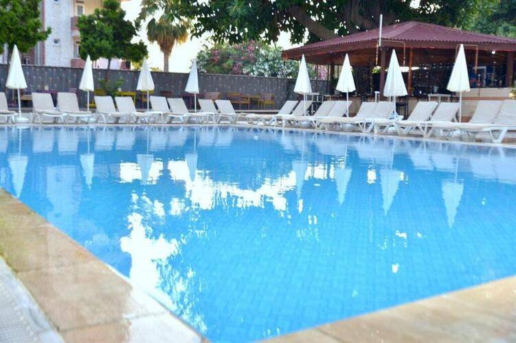 Viva Beach Hotel