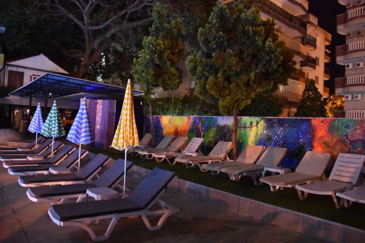 Viva Beach Hotel