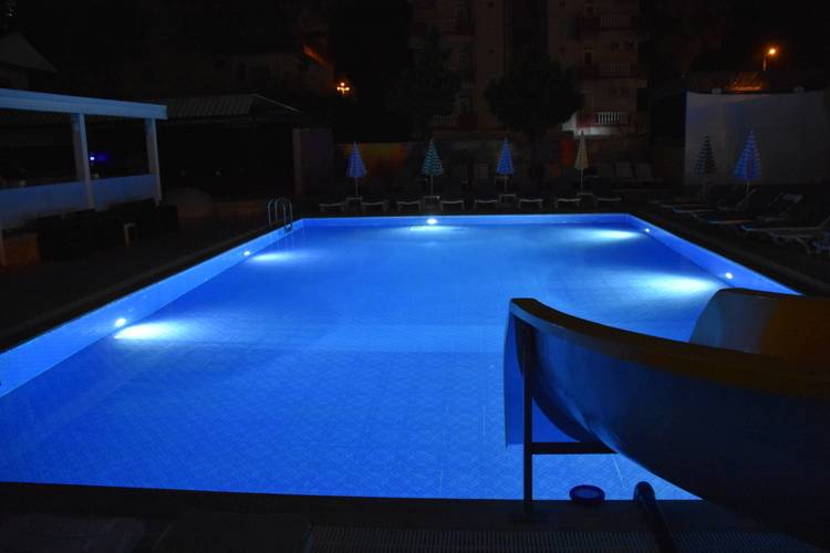Viva Beach Hotel