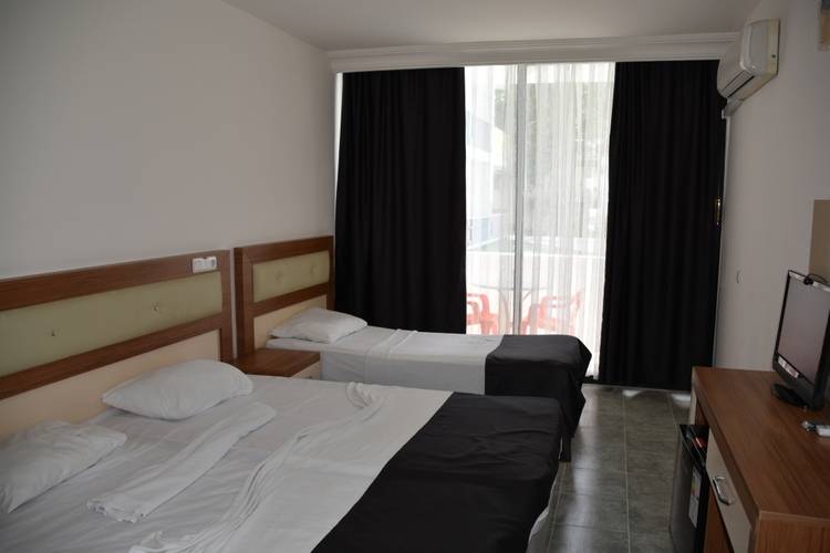 Viva Beach Hotel