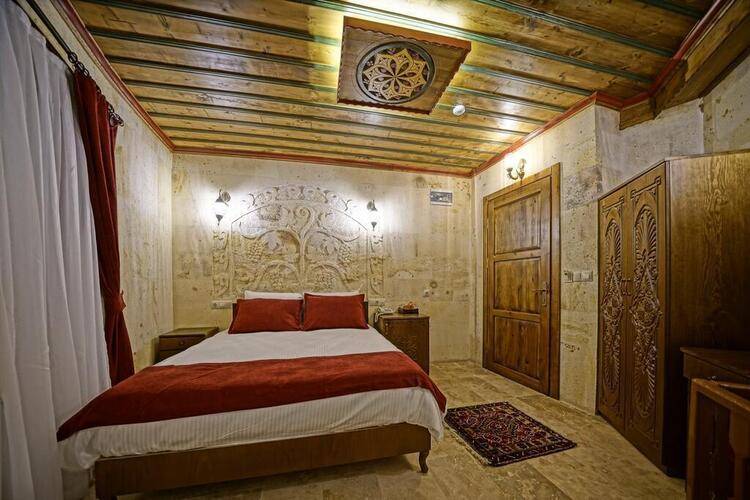 Balloon Cave Hotel