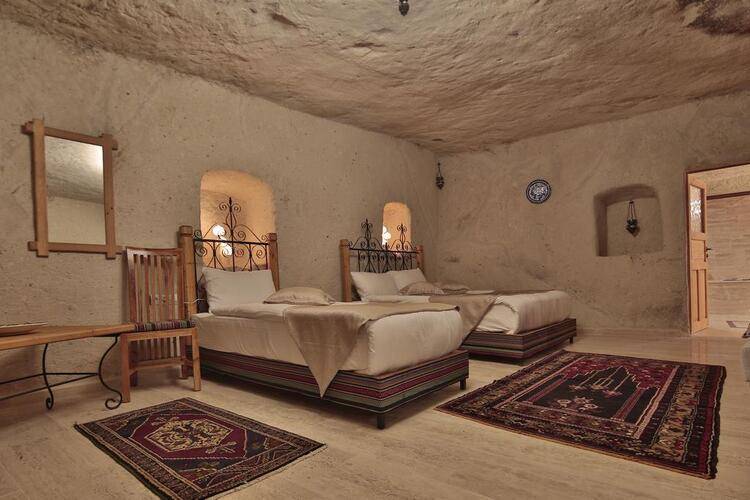 Fosil Cave Hotel