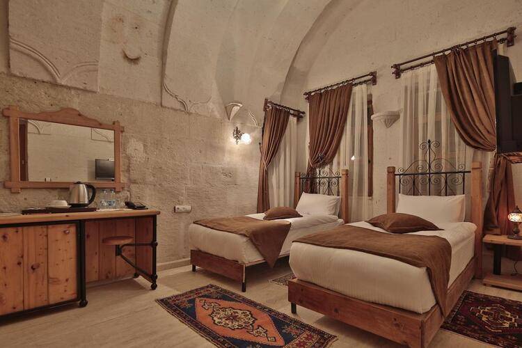 Fosil Cave Hotel