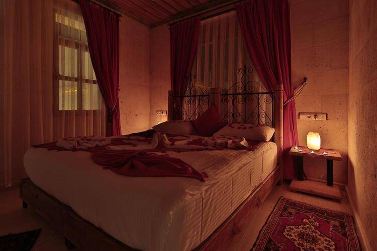 Fosil Cave Hotel