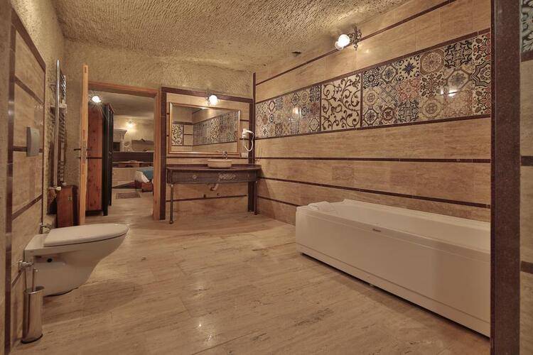Fosil Cave Hotel