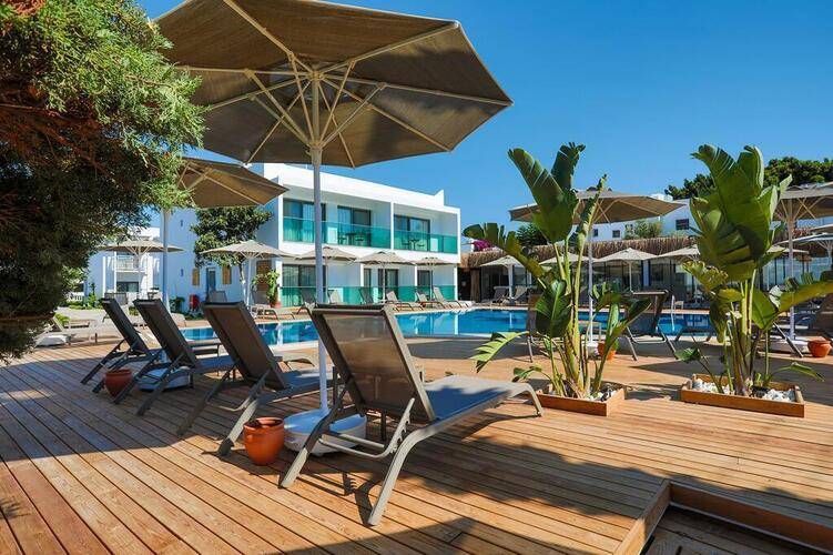 Yalipark Beach Hotel