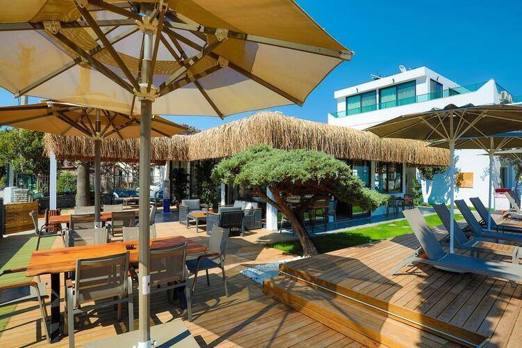 Yalipark Beach Hotel