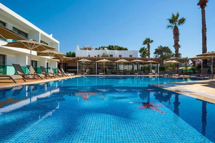 Yalipark Beach Hotel