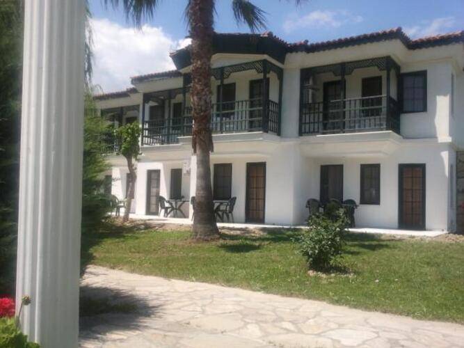 Club Mel Holiday Resort