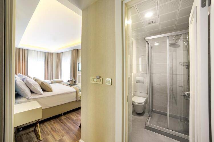 Great Fortune Design Hotel