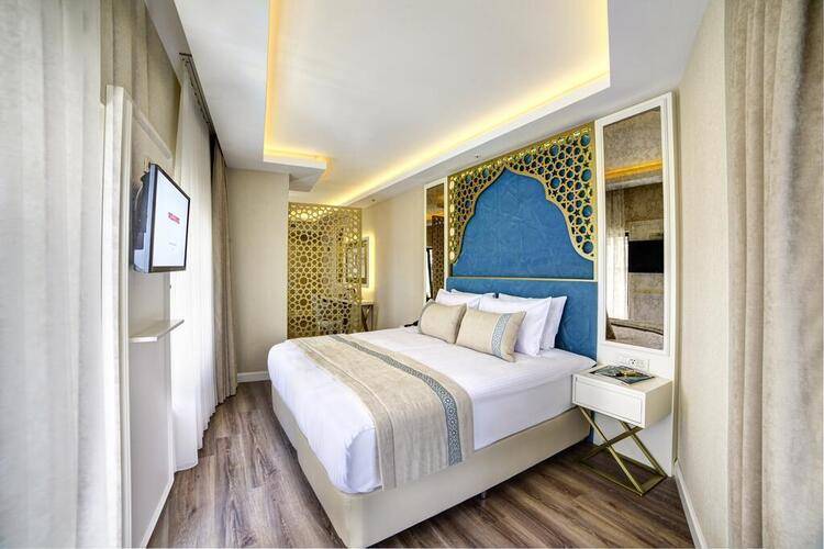 Great Fortune Design Hotel