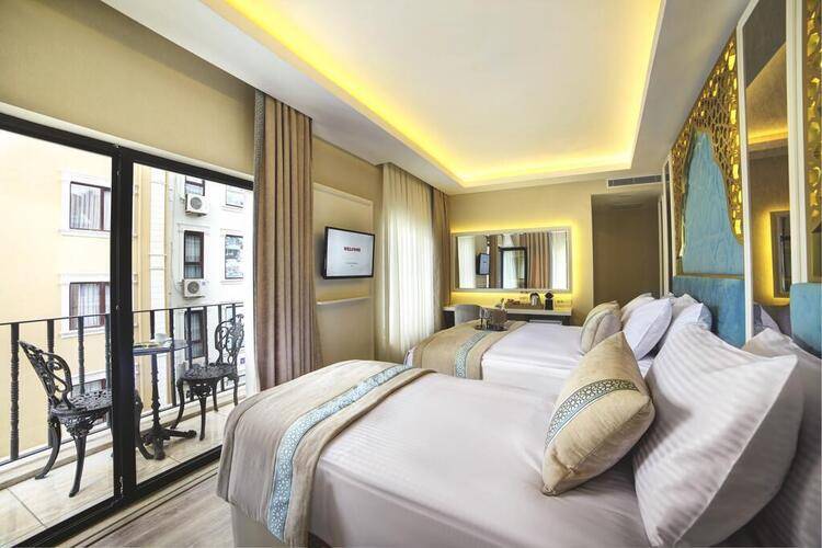 Great Fortune Design Hotel