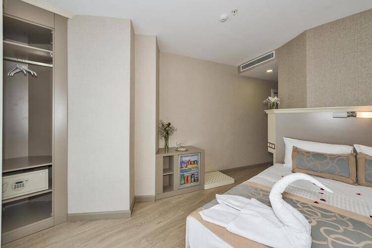 Marcello Hotel