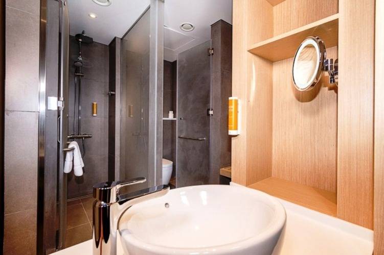 Premier Inn Dragon Mart