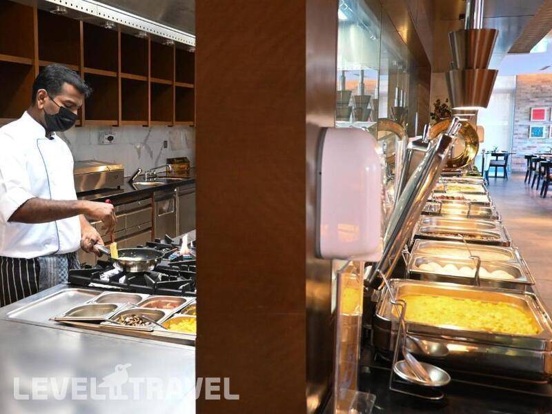 Фотография Novotel Dubai Gold District (Ex. Wyndham Dubai Deira)