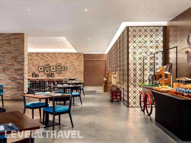 Фотография Novotel Dubai Gold District (Ex. Wyndham Dubai Deira)