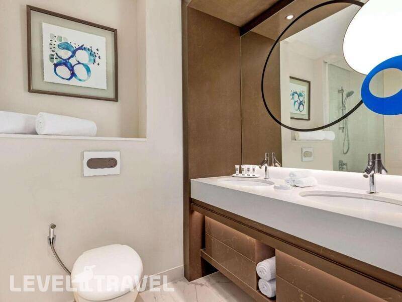 Фотография Novotel Dubai Gold District (Ex. Wyndham Dubai Deira)