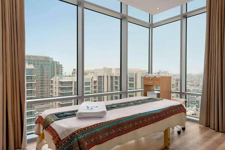 Wyndham Dubai Deira