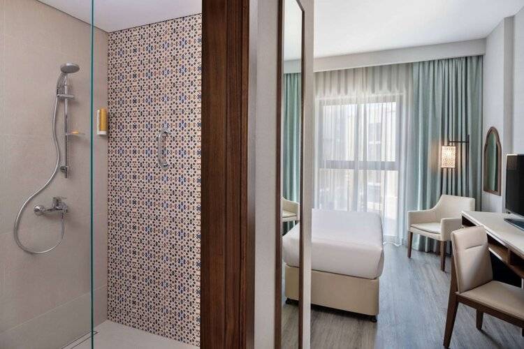 Super 8 By Wyndham Dubai Deira