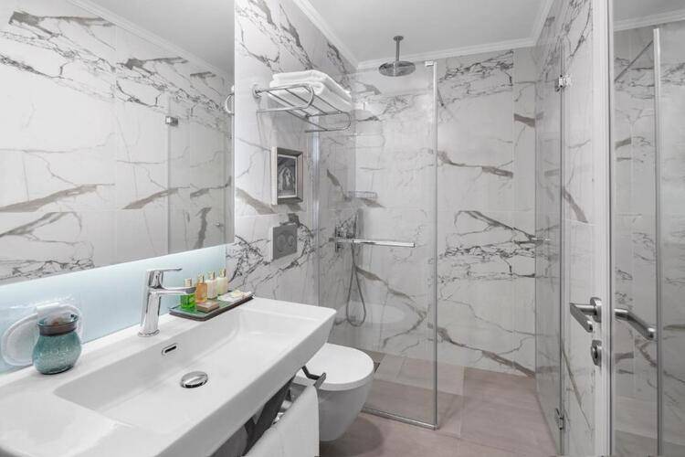 Akka Hotels Suites