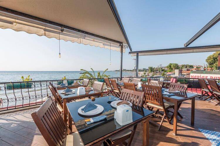 Tropic On The Beach Hotel