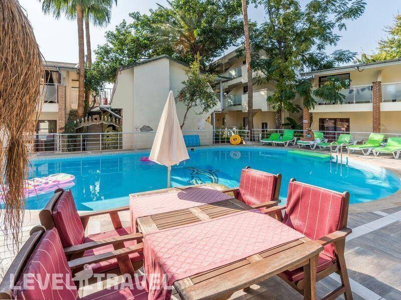 Фотография Tropic On The Beach Hotel