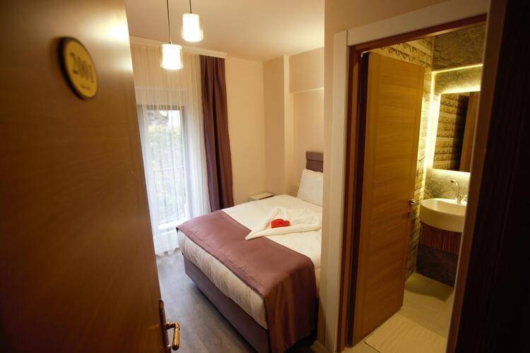 Senyor Garden Hotel