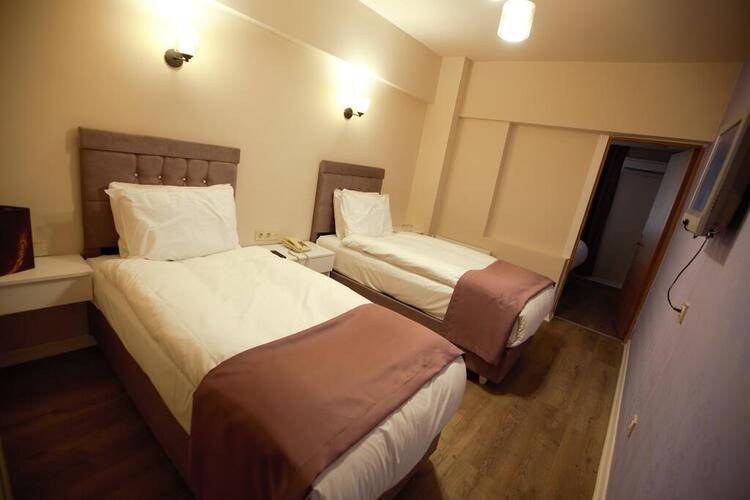 Senyor Garden Hotel