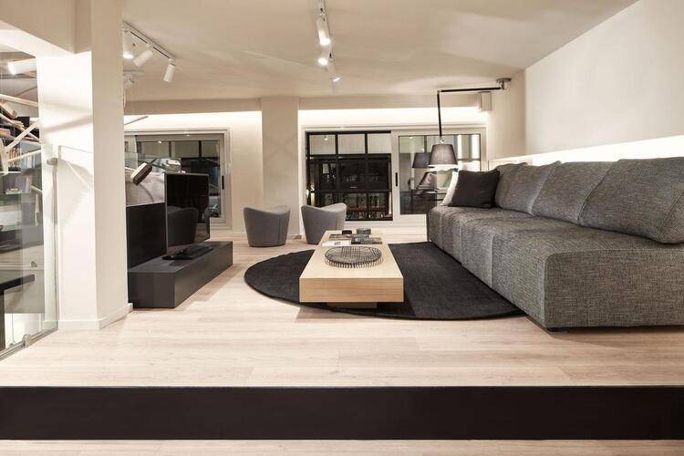 Urban Frame Hotel