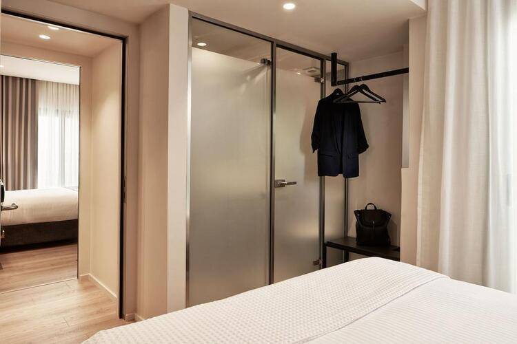 Urban Frame Hotel