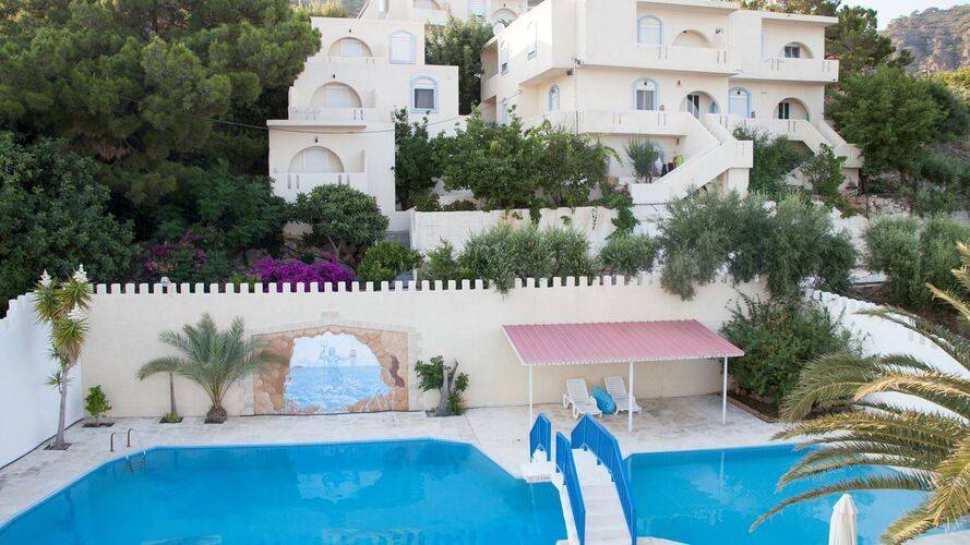 Achlia Hotel