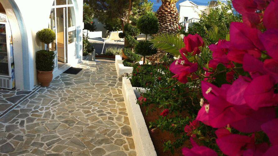 Achlia Hotel