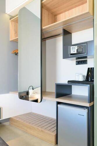 Renieris Hotel