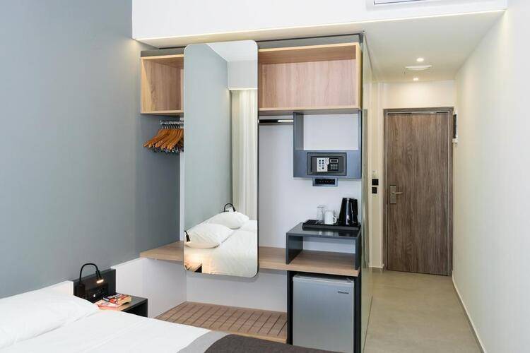 Renieris Hotel