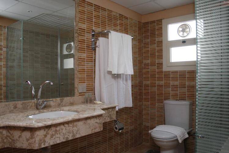 Kanzy Hotel