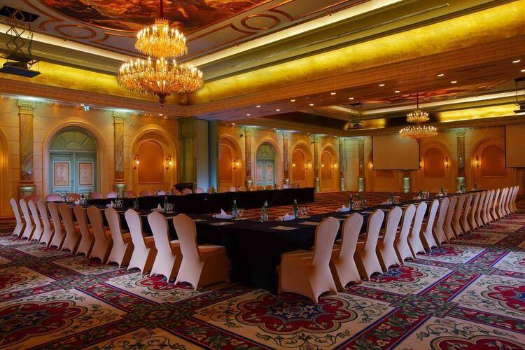Sonesta Hotel Tower & Casino