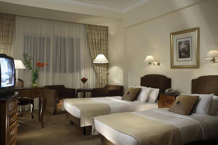 Sonesta Hotel Tower & Casino