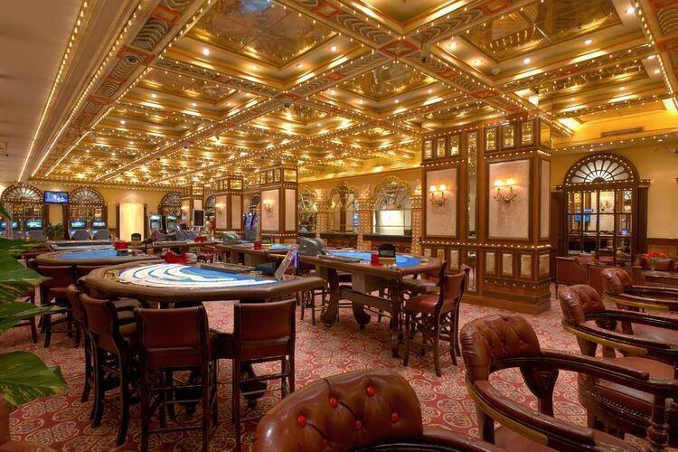 Sonesta Hotel Tower & Casino