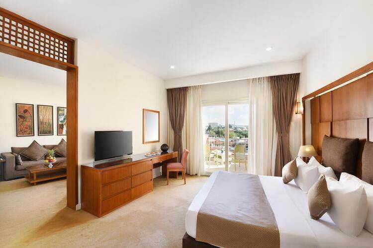 Tolip Family Park Hotel