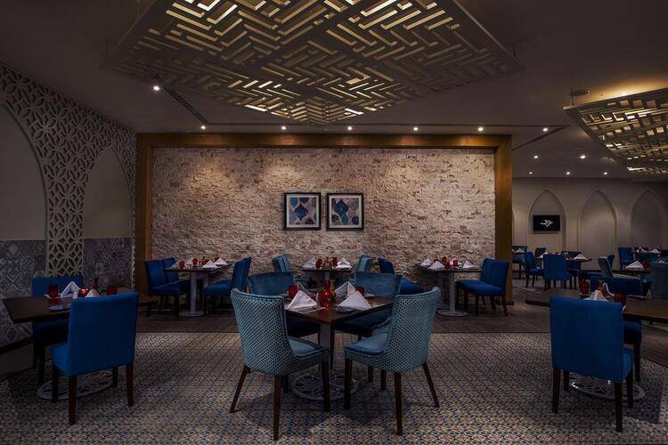 Triumph Luxury Hotel