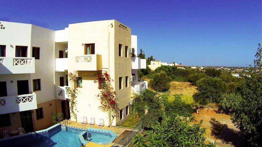 Romantica Hotel Apartments