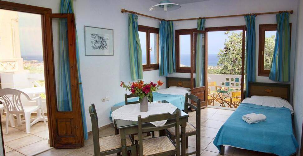 Romantica Hotel Apartments