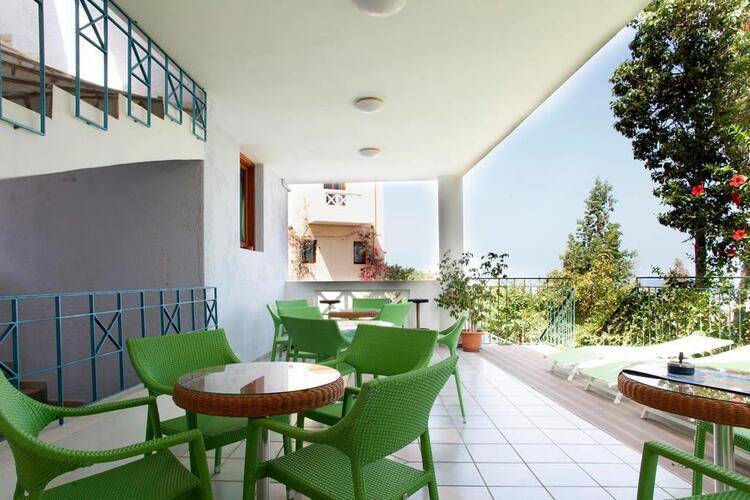 Romantica Hotel Apartments
