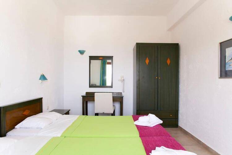 Romantica Hotel Apartments