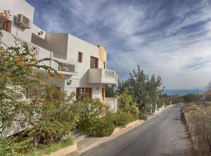 Romantica Hotel Apartments