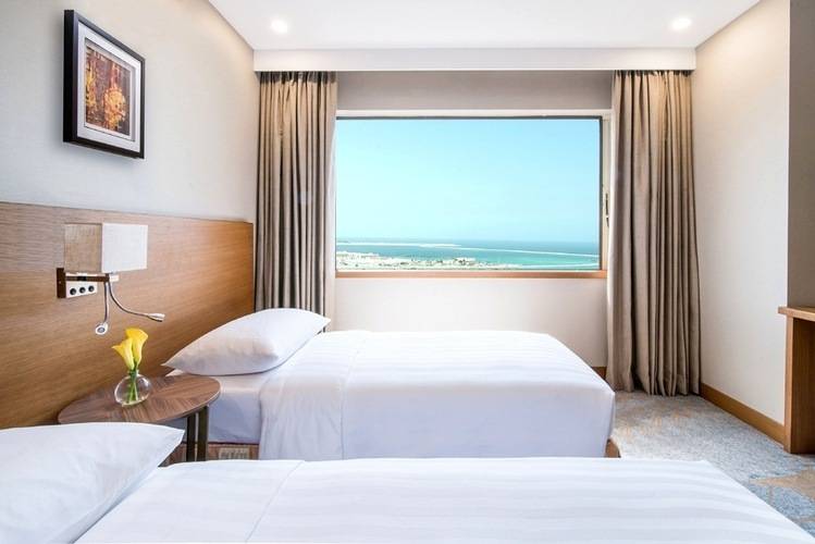 Hyatt Regency Galleria Residence Dubai Apartment