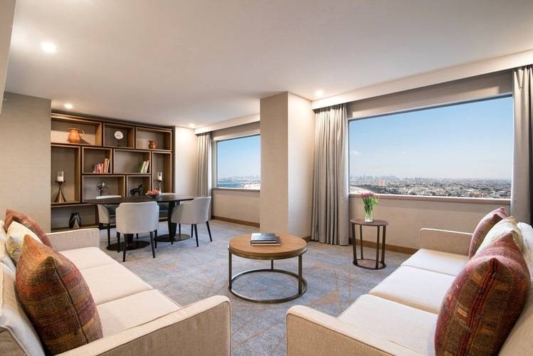 Hyatt Regency Galleria Residence Dubai Apartment
