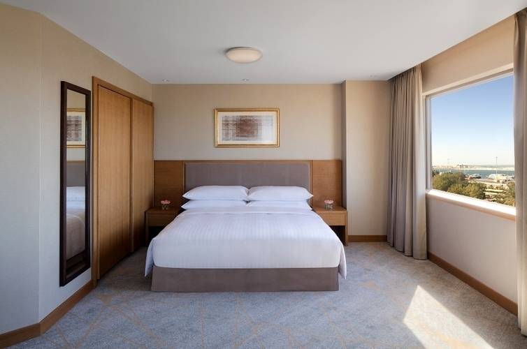 Hyatt Regency Galleria Residence Dubai Apartment