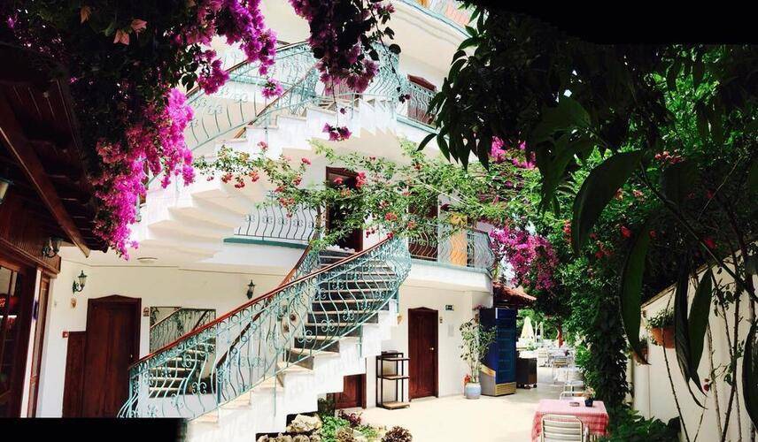 Ipek Hotel